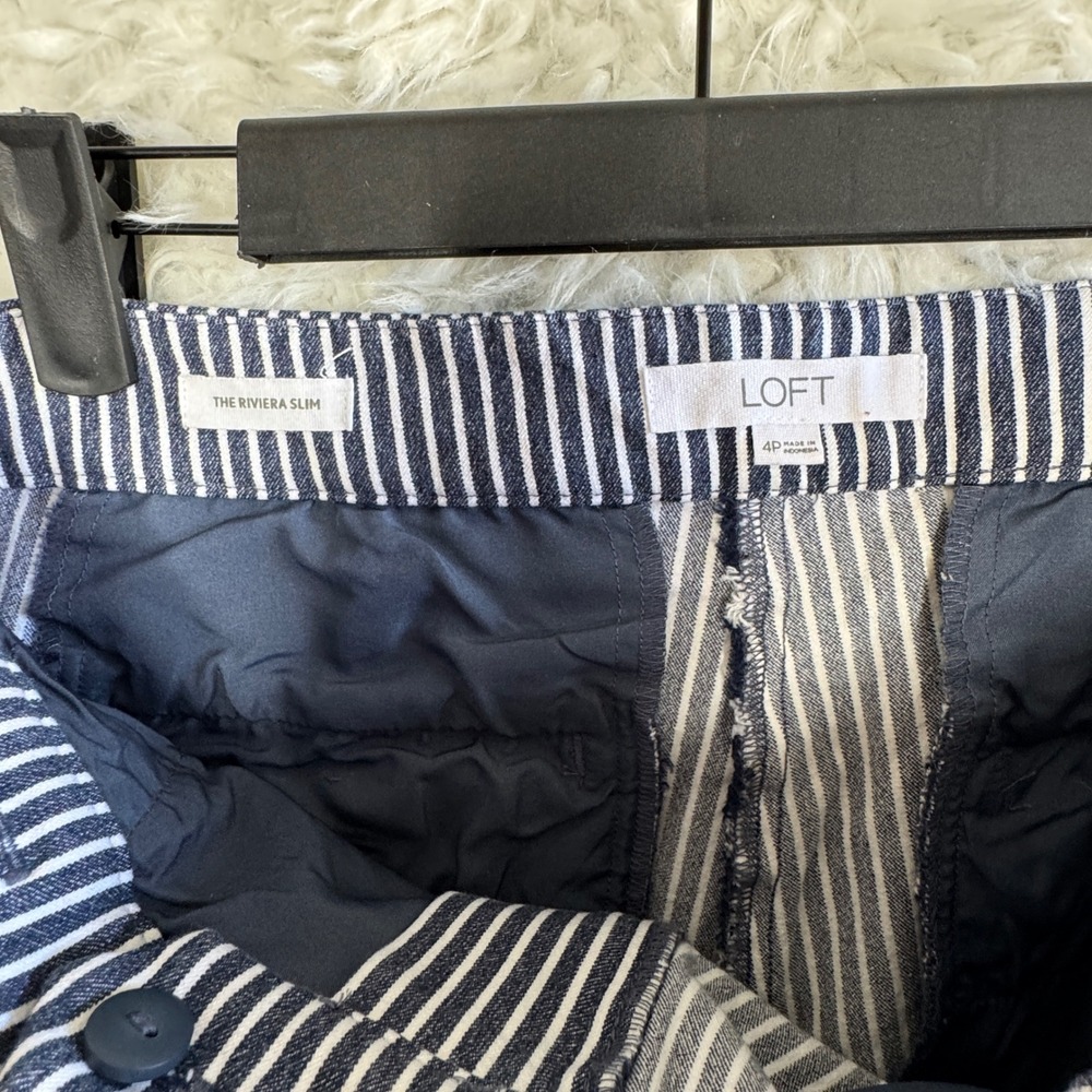 Loft Riviera Slim‎ Blue White Striped Cropped Pants Size 4P Button Accent Career - Picture 5 of 8